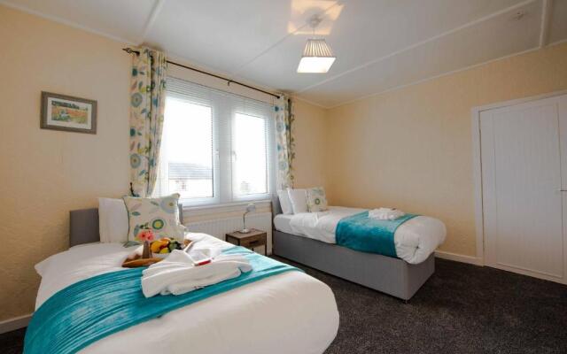 PREMIER - Garfield Apartment