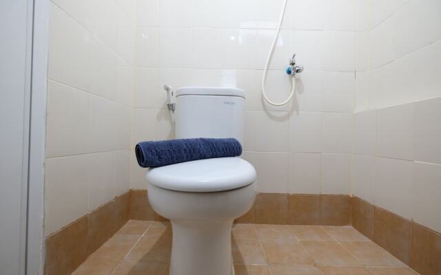 Homey Bassura City Apartment near Shopping Center