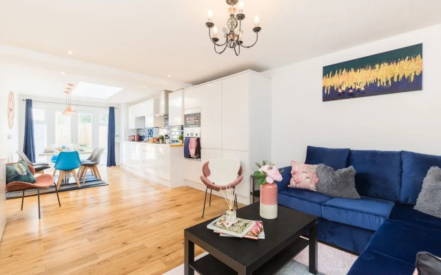 Goode Home by Svelte Living