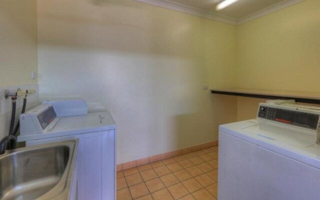 Heritage Lodge Motel