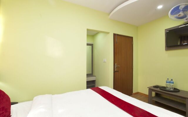 Oyo 370 Hotel Devdaha And Restaurant