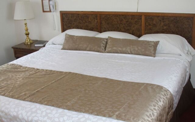 Sleep For Less Motel