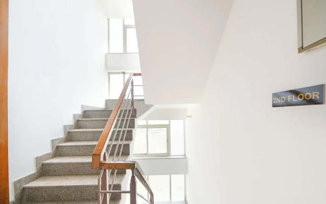 Fabhotel Ar Suites