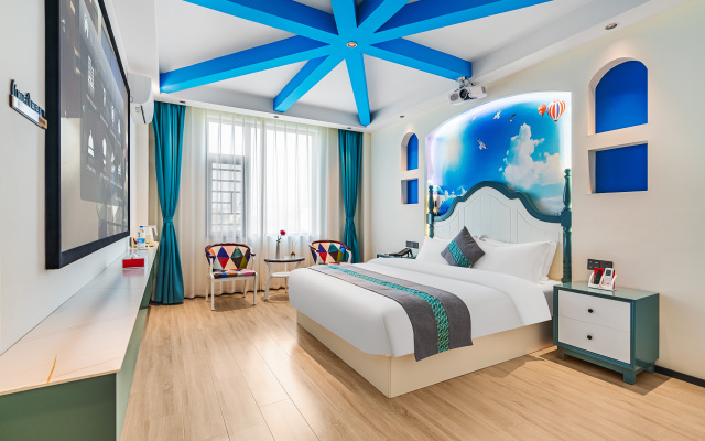 Xi'an Qingya Hotel (Qujing North Railway Station)