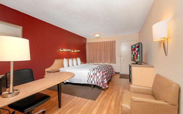 Red Roof Inn Indianapolis South