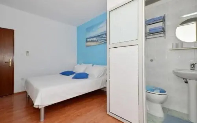 Apartments Mira