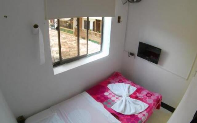 Nomada Hostal