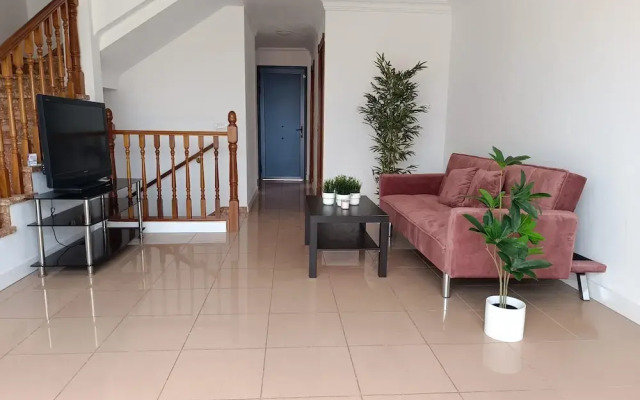 Villa-costaadeje-3br-balcony-wifi-parking