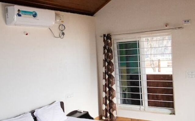 Trippr Gokarna - Backpacker Hostel