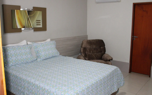 Hotel Leon
