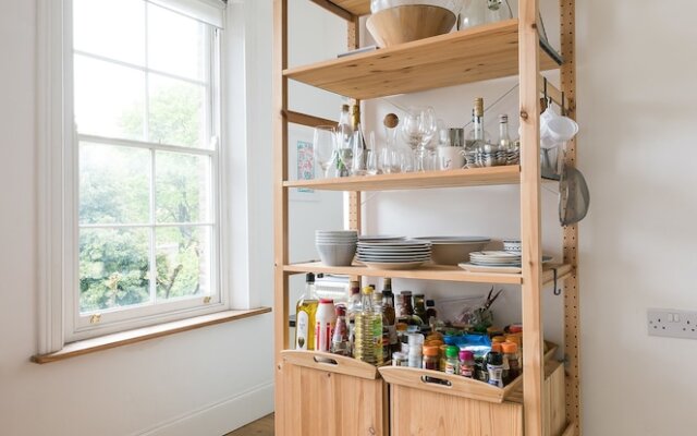 Beautiful 3BR Flat in SW London