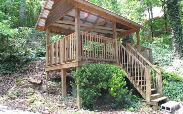 Whispering Secrets - One Bedroom Cabin