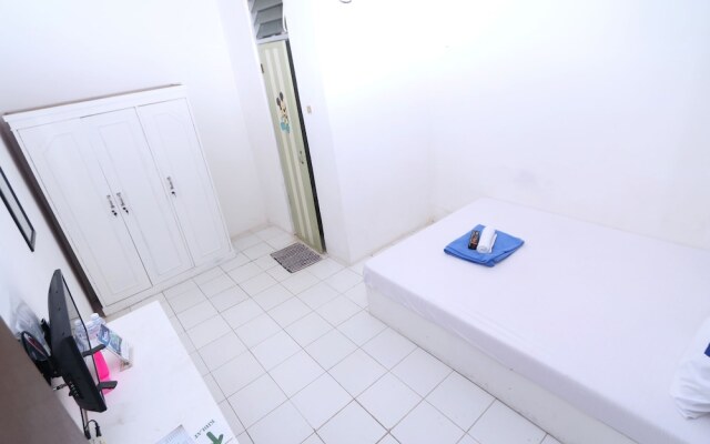 Airy Eco Sawah Besar Kartini Tiga 42 Jakarta