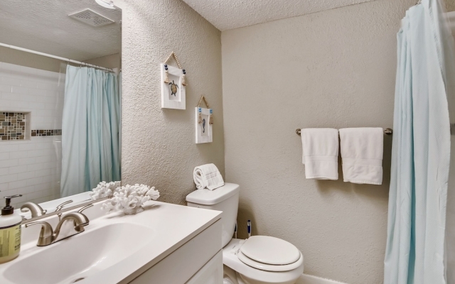 Anchor by Pleasure Pier #8