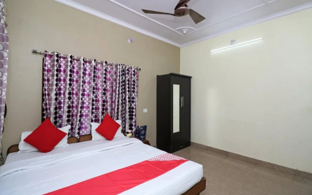 OYO Rooms Cantt Roadways Varanasi