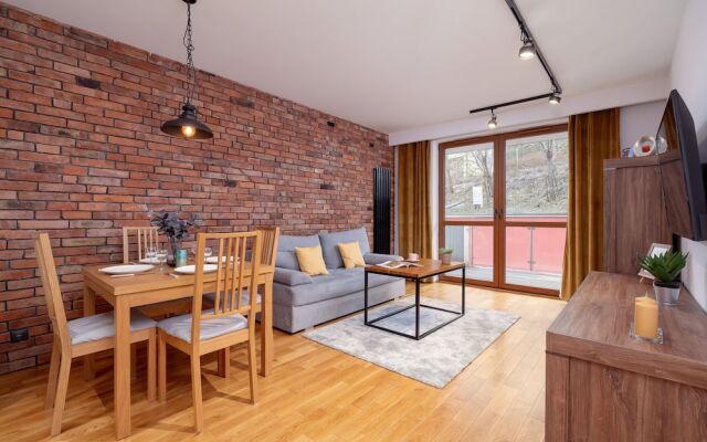 Industrial Apartment Fredry by Renters