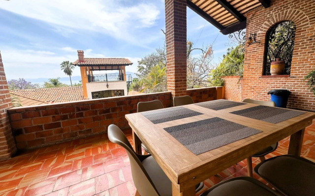 ANANA Rancho San Rafael 3 Bedrooms Hill