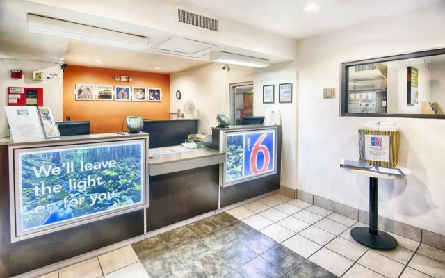 Motel 6 Mammoth Lakes, CA