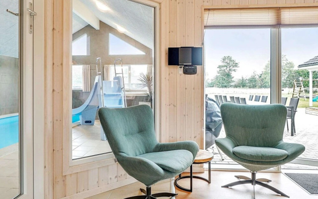 Spacious Holiday Home in Grenå near Sea