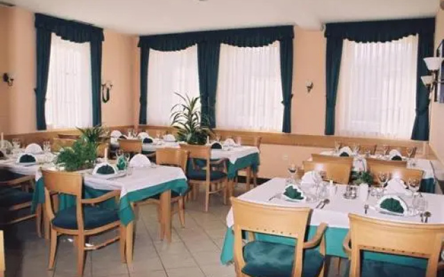Rooms Hochkraut