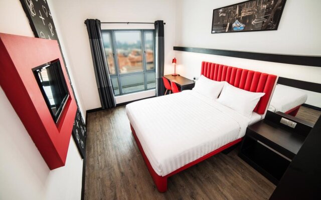Tune Hotel DPulze Cyberjaya
