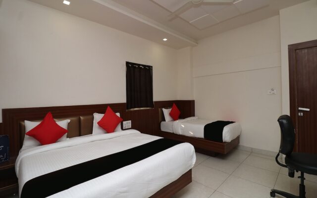 Capital O 28016 Hotel Big Dream
