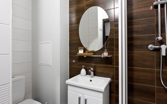 Studio apartments on Zheleznodorozhny Prospekt 14 k1