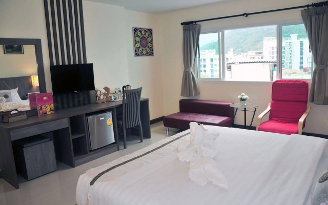 The Cocoon Patong Hotel
