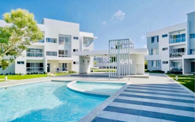 G44- De lujo. White sands residencial