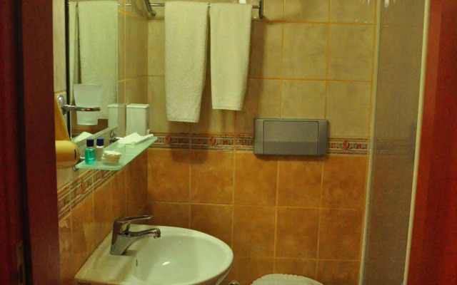 Cinar Family Suite Hotel