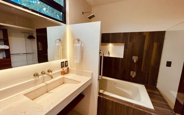 Jungle House By Lockey