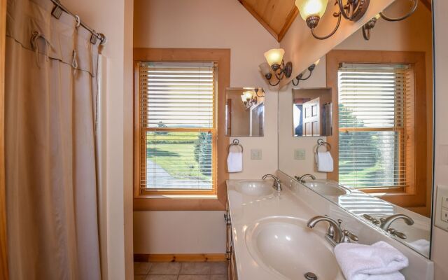 Wild Wild West 6 Bedroom House