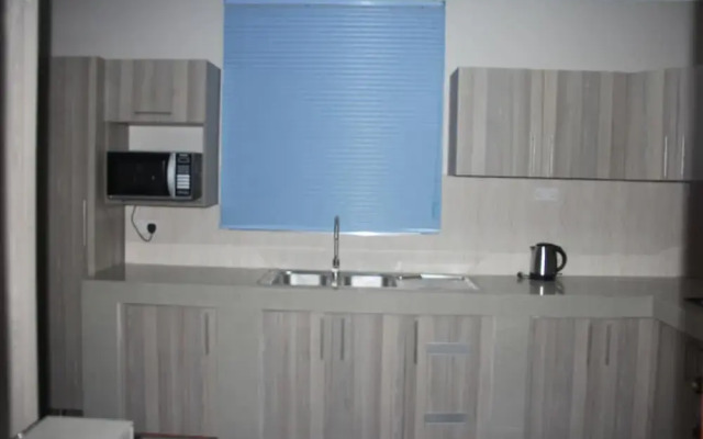 Hope's Apartments