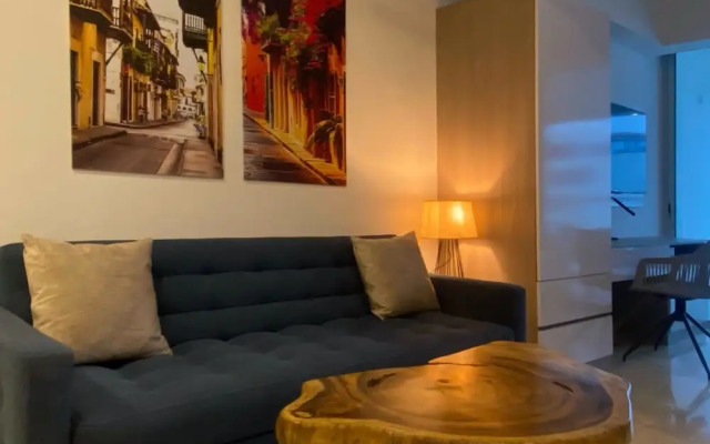 w Marvelous Loft With Balcony in Crespo