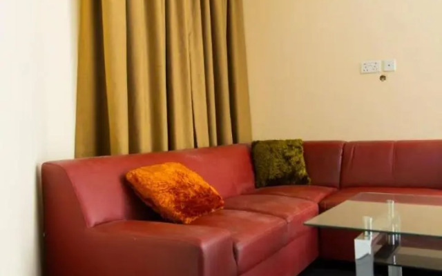 3 bedroom fully furnished Available for Rent