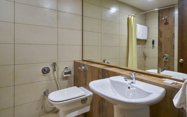 Hotel 3 Leaves Kolhapur