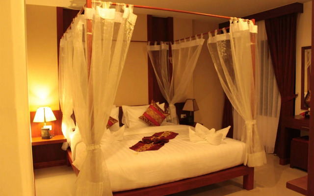 Patong Hemingway's Hotel