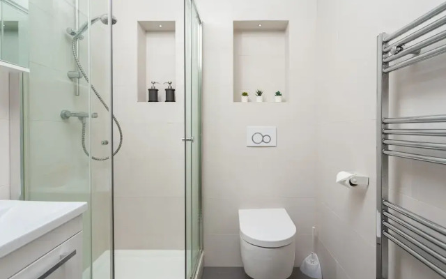Studio Apartment  Central London