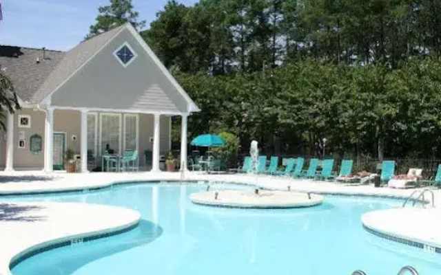 Savannah Shores