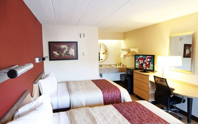 Red Roof Inn Erie – I-90