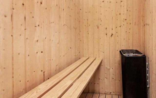 10 Person Holiday Home in Allingabro-by Traum