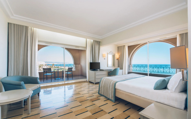 Iberostar Waves Averroes