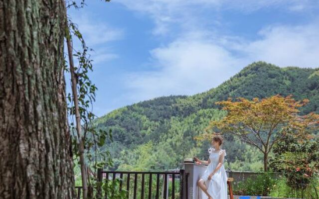Muxiangtang (Anji North Grand Canyon Drift Store)
