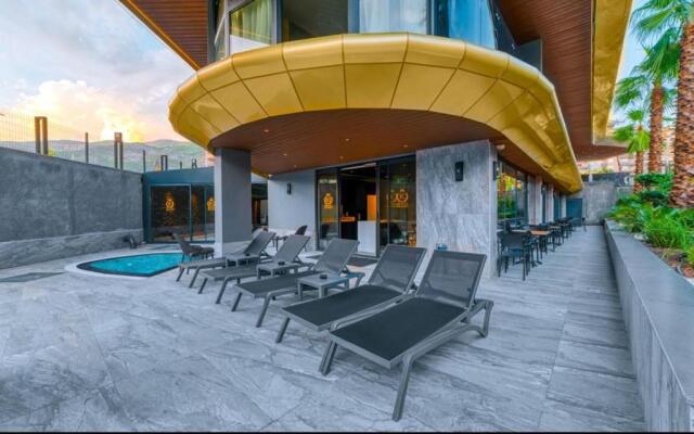 Royal Exclusive Kleopatra, beach