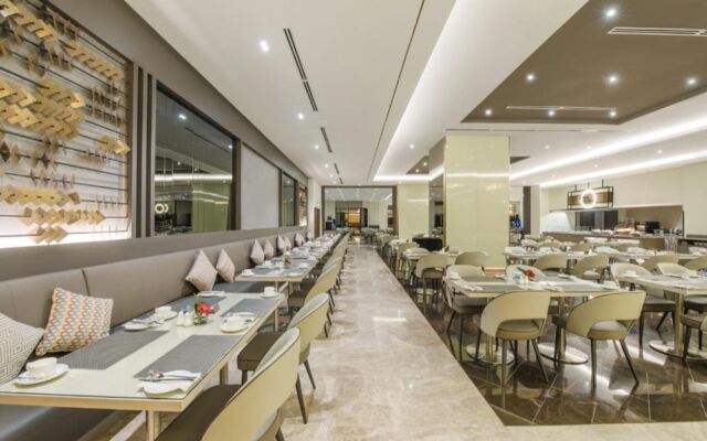 Family Apartment At Times Square