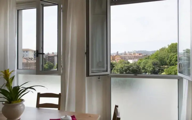 Masini B Halldis Apartment