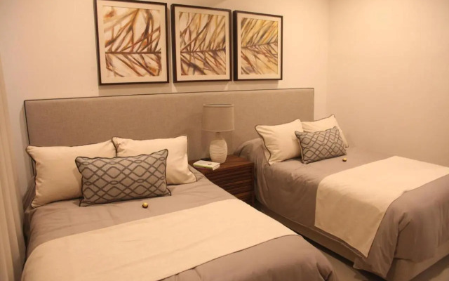 Petit Luxe Las Gavias Grand 217
