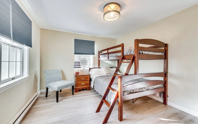 Tranquil Ogunquit Condo: Walk to Beach & Marina!