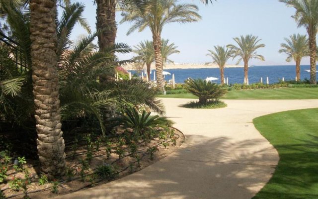 Stella Di Mare Beach Hotel & Spa