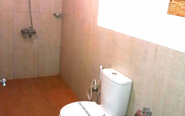 Thotupola Residence